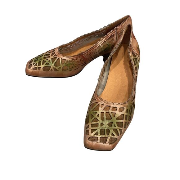 Vintage Womens Shoes 8.5 Leather Artsy Pumps Boho Earthy Goblin Fairy Whimsical - Picture 2 of 8